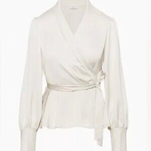 EUC Aritzia Babaton Hyde Blouse Matte Pearl XS